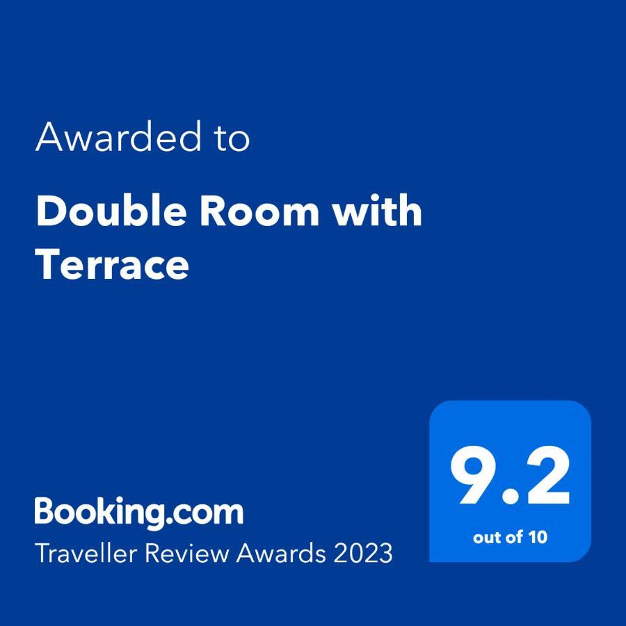 Double Room With Terrace Голем Екстериор снимка